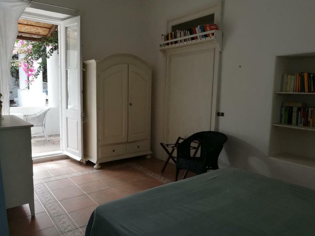 Casa Carlotta Bed & Breakfast Stromboli Ngoại thất bức ảnh